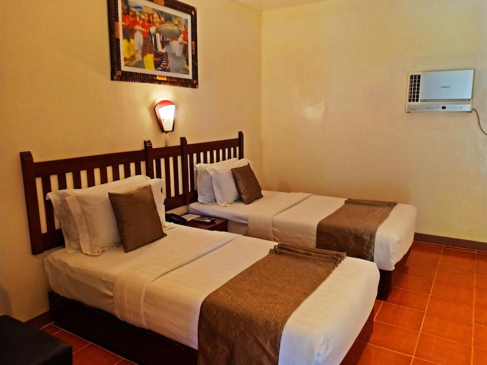 San Antonio Resort Roxas Dış mekan fotoğraf